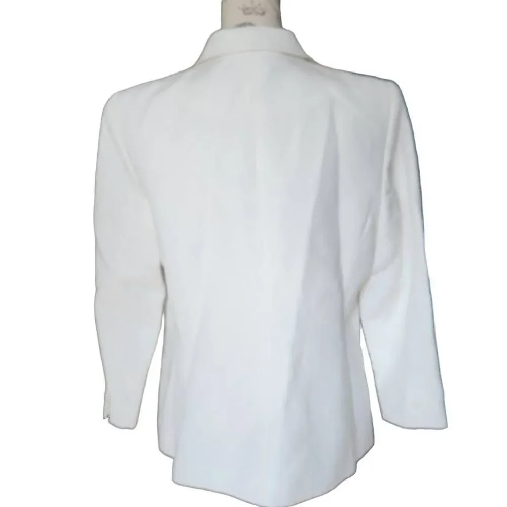 Tommy Hilfiger b37 laying